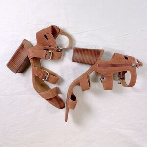 Crown Vintage Women's Elsey Clay Suede Multi-Buckle Strappy Block Heel Sandals